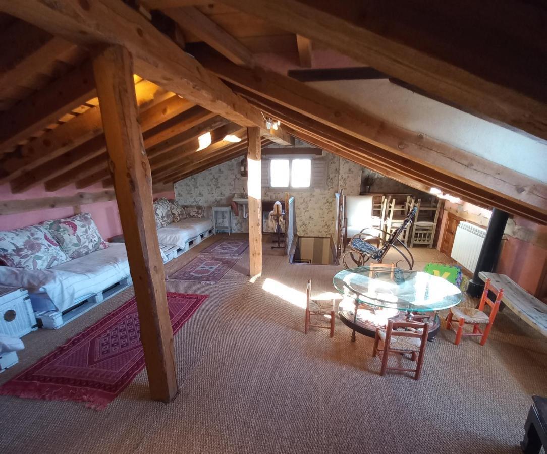 La Casa Del Herrero Requijada Eksteriør bilde